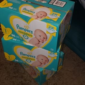 Pampers